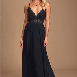Lulus Romantic Intentions Black Lace Pleated Dress